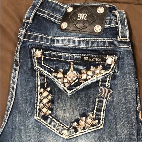 Miss Me Jeans - Picture 2 of 6